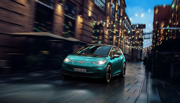 Volkswagen Touareg nagrodzony w plebiscycie „Auto Lider” tygodnika „Motor” i miesięcznika „Auto Moto”