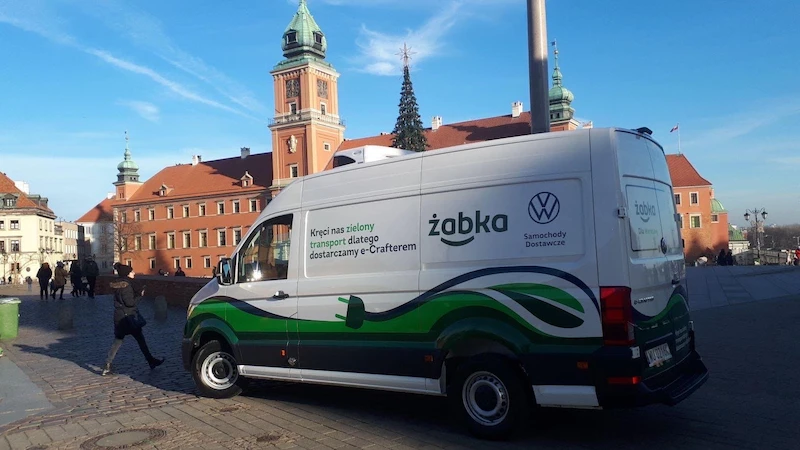 Żabka rozwija nowoczesną logistykę i kupuje Volkswageny e-Craftery - 3.