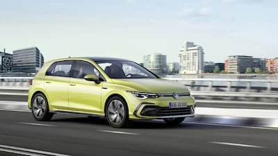 Na wskroś dynamiczny – nowy Golf w wersji R-Line już dostępny do zamawiania - galeria