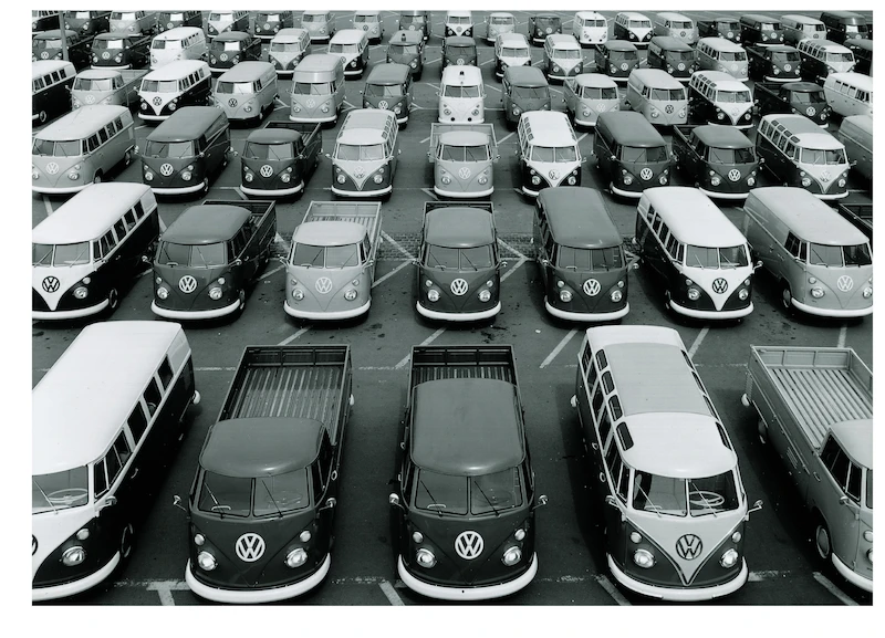 Wprowadzony na rynek w marcu, dokładnie 70 lat temu: Volkswagen „Bulli” najdłużej na świecie produkowanym samochodem dostawczym - 7.