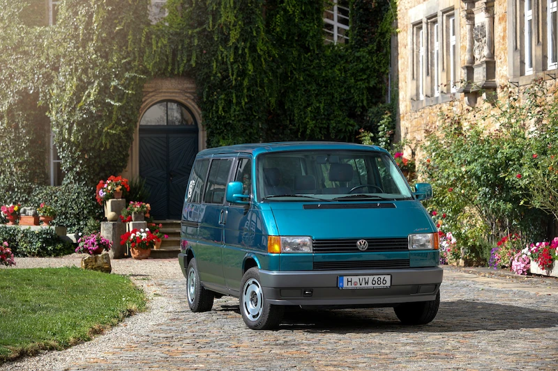 Wprowadzony na rynek w marcu, dokładnie 70 lat temu: Volkswagen „Bulli” najdłużej na świecie produkowanym samochodem dostawczym - 9.