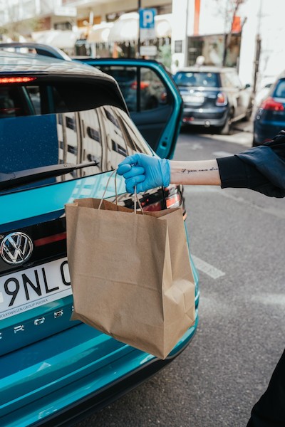 Volkswagen Group Polska angażuje się w pomoc podczas pandemii koronawirusa