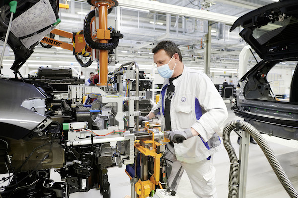 Fabryka w Zwickau stopniowo zwiększa produkcję modelu ID.3