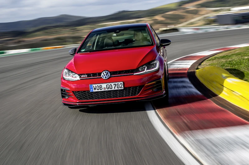 Volkswagen zaprasza na wirtualny Zlot Fanów w Internecie - 3.