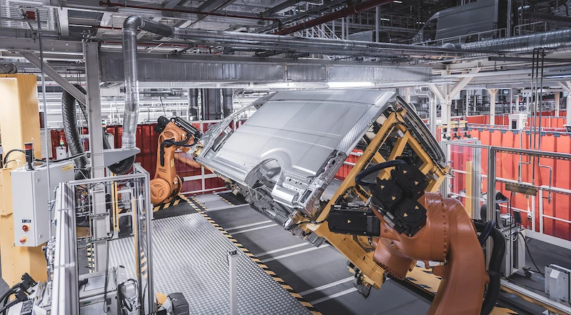 We Wrześni ruszyła seryjna produkcja elektrycznego Volkswagena e-Craftera - 8.