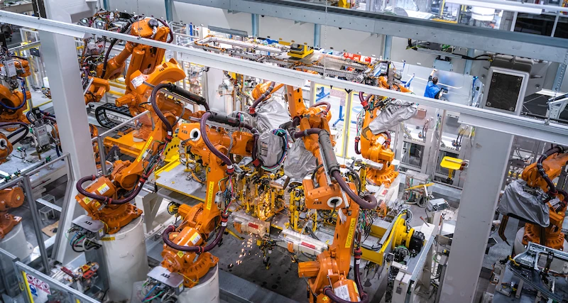 Rozbudowa przygotowującego się do produkcji modelu Caddy 5 zakładu Volkswagen Poznań na finiszu - 12.