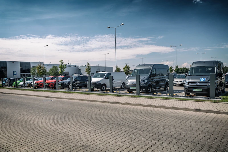 Na drodze do klimatycznej neutralności - elektromobilność - 13.