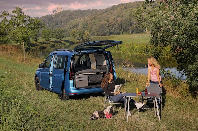 Z linii produkcyjnych Volkswagen Poznań zjechały pierwsze egzemplarze modelu Caddy California - 10.