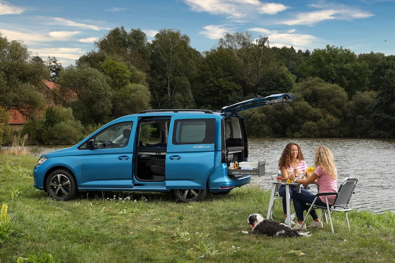 Z linii produkcyjnych Volkswagen Poznań zjechały pierwsze egzemplarze modelu Caddy California - 15.