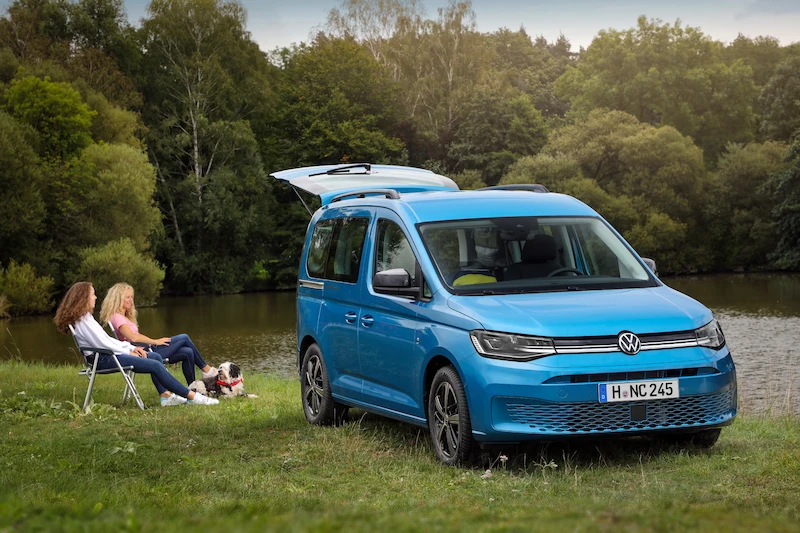 Z linii produkcyjnych Volkswagen Poznań zjechały pierwsze egzemplarze modelu Caddy California - 12.