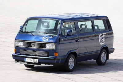 Nowy Volkswagen Multivan - od standardowego Transportera do przemyślanego... - galeria