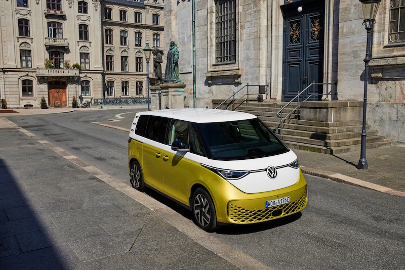 Volkswagen ID. Buzz Samochodem Roku! - 1.