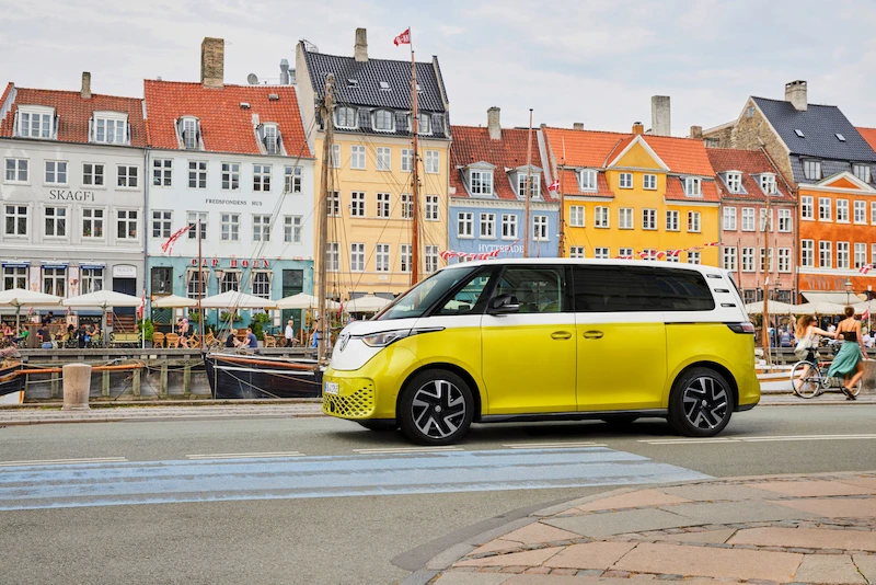 Volkswagen ID. Buzz Samochodem Roku! - 2.