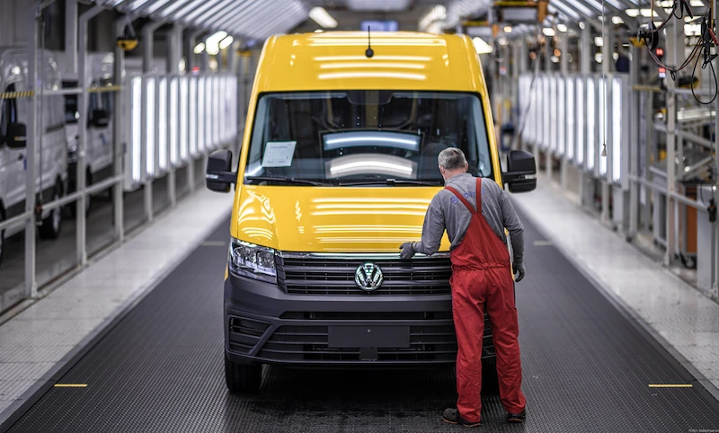 Chcesz zobaczyć jak produkowany jest Volkswagen Caddy i Volkswagen Crafter? Zwiedź z nami fabrykę Volkswagen Poznań! - 3.