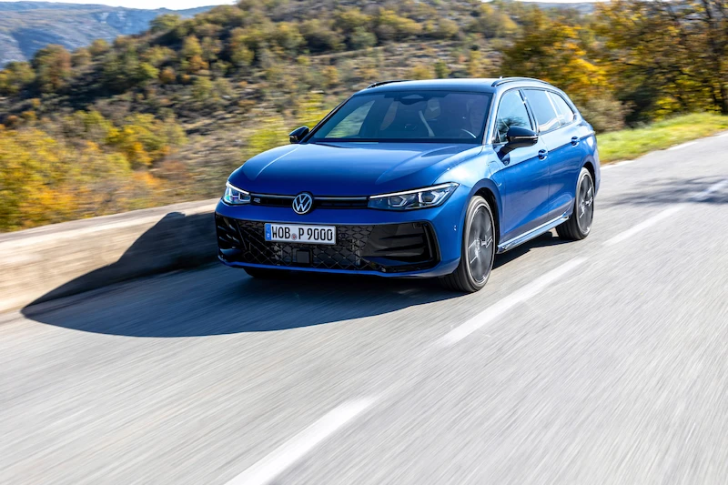 Volkswagen podsumowuje rok 2025. Czas premier i przygotowań do elektrycznej ofensywy - 2.