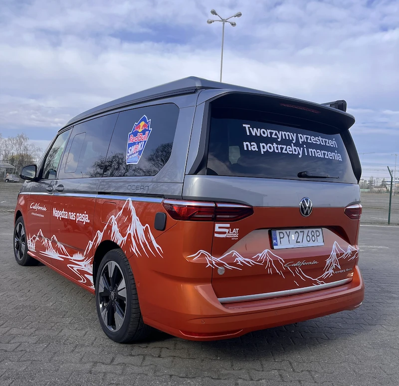 Samochody dostawcze na Wielkiej Krokwi. Volkswagen partnerem unikatowych zawodów Red Bull Skoki w Punkt - 4.