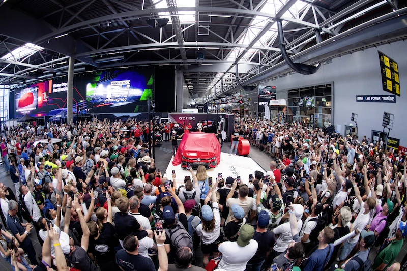 Volkswagen świętuje 50-lecie GTI. Światowa premiera elektrycznego ID. Polo GTI podczas wyścigu 24h Nürburgring - 13.