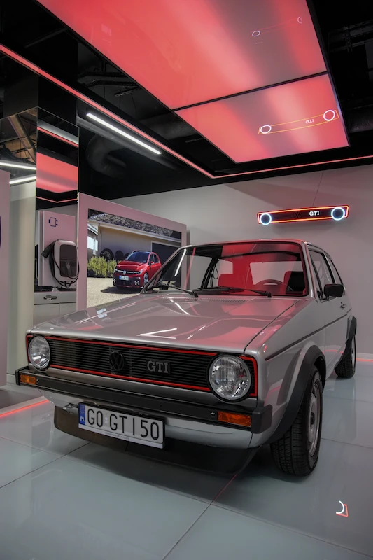 Volkswagen Home sercem obchodów 50-lecia GTI w Warszawie. Klasyki z Wolfsburga bohaterami wyjątkowej nocy - 4.