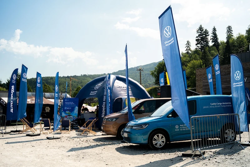 Amarok w sercu downhillowej rywalizacji. Volkswagen Samochody Dostawcze wspiera iXS European Downhill Cup 2026 w Szczyrku - 2.