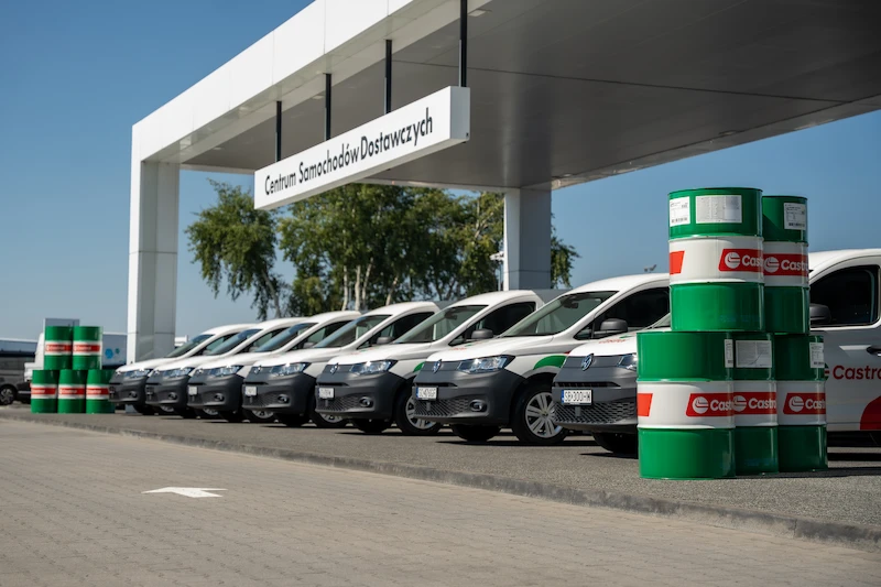 Ponad 40 Volkswagenów Caddy dla Dystrybutorów marki Castrol - 7.