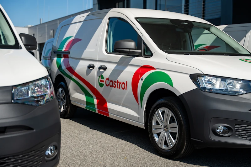 Ponad 40 Volkswagenów Caddy dla Dystrybutorów marki Castrol - 4.