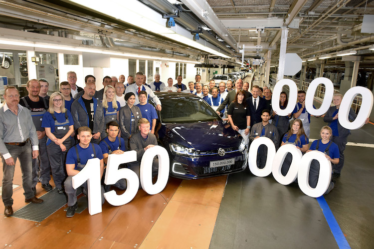 Niezwykła rocznica: 150 milionowy Volkswagen opuścił taśmę produkcyjną fabryki w Wolfsburgu