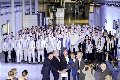Koncern Volkswagen rozpoczyna w Salzgitter prace rozwojowe i produkcję akumulatorów do...