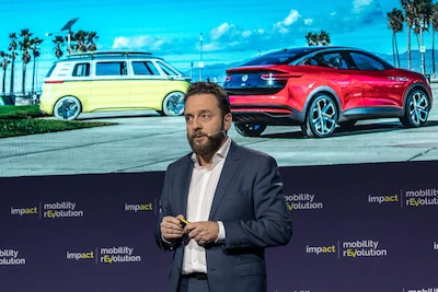 Wystąpienie Łukasza Zadwornego podczas „Impact mobility rEVolution 2019” w Katowicach...