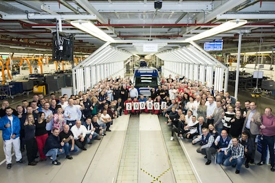 Fabryka Volkswagena we Wrześni i marka Volkswagen Samochody Dostawcze świętują jubileusz...