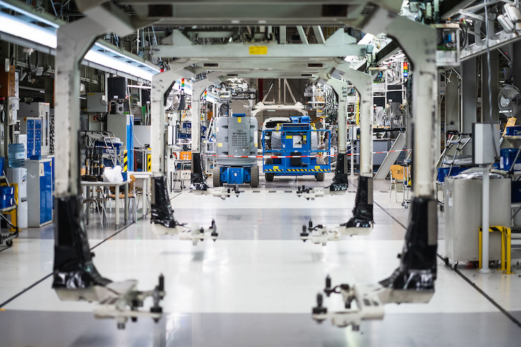 Ostatnie przebudowy w zakładzie Volkswagena w Poznaniu. Już wkrótce pierwszy Caddy 5 zjedzie z linii produkcyjnej