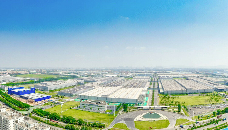 W zakładach Foshan i Anting w Chinach koncern Volkswagen rozpoczyna przyjazną środowisku produkcję samochodów na platformie MEB