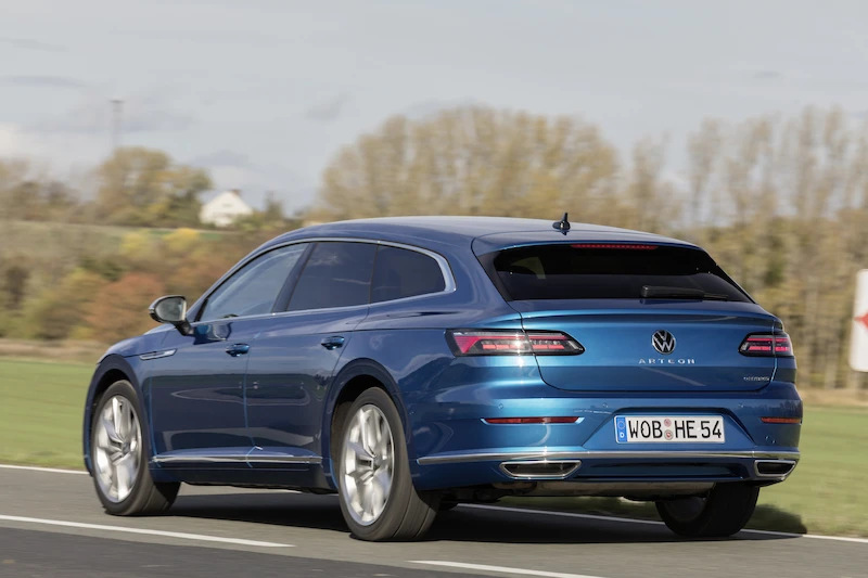 Arteon i Arteon Shooting Brake dostępne w wersji R oraz z hybrydowym zespołem napędowym typu plug-in - 3.