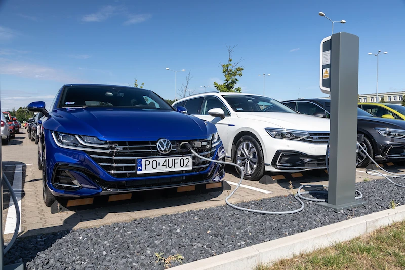 Od Golfa eHybrid do Touarega R – Volkswagen oferuje aż 9 modeli hybrydowych typu plug-in - 13.