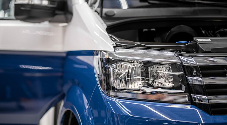 Wyprodukowany w zakładach Volkswagen Poznań - Volkswagen Grand California - na targach Caravans Salon 2021 