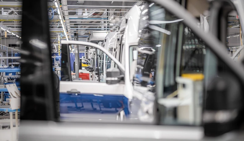 Wyprodukowany w zakładach Volkswagen Poznań - Volkswagen Grand California - na targach Caravans Salon 2021  - 3.