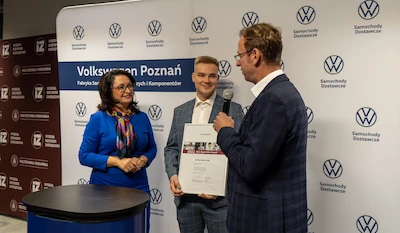 Best Apprentice Award 2021 – Volkswagen Poznań wręcza nagrodę dla najlepszego... - galeria