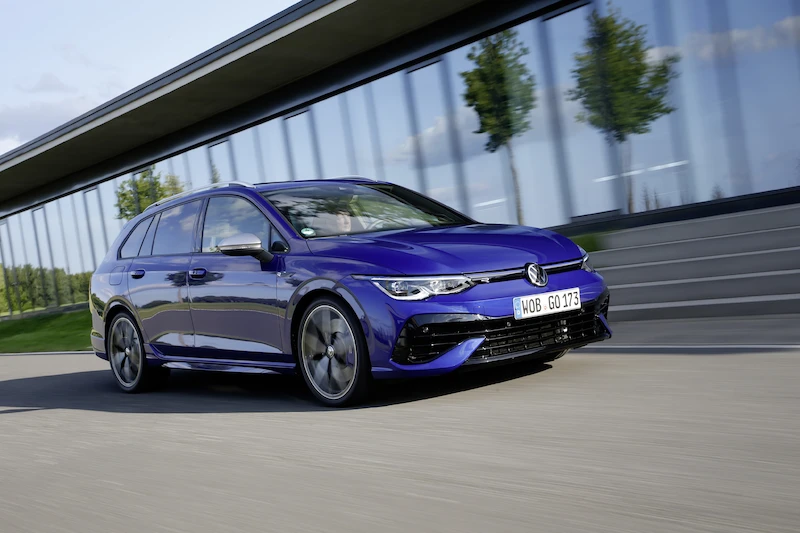 Nowy Volkswagen Golf R Variant – przestronne i wszechstronnie utalentowane kombi - 12.