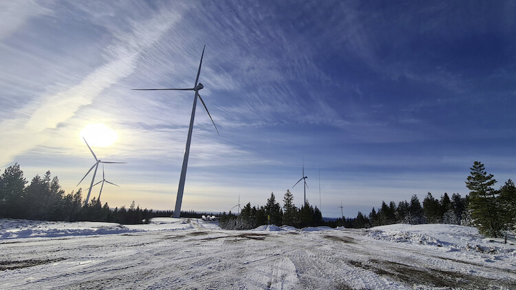 Volkswagen kontynuuje ofensywę w dziedzinie odnawialnej energii i uruchamia nową farmę wiatrową w Szwecji