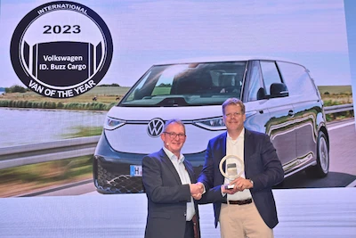 Volkswagen ID. Buzz Cargo nagrodzony tytułem "International Van of the Year 2023"
