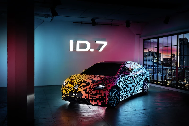 Przed światową premierą nowej, elektrycznej limuzyny Volkswagena: nowy ID.7 jeszcze w kamuflażu - 11.