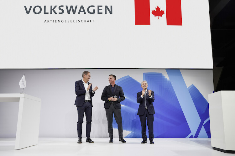 Grupa Volkswagen zwiększa aktywność w Ameryce Północnej – pierwsza za oceanem fabryka ogniw spółki PowerCo powstanie w Kanadzie