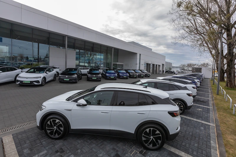 Ponad 190 elektrycznych Volkswagenów ID. trafi do floty firmy AstraZeneca - 4.