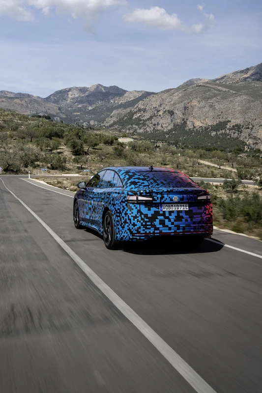 Testy nowego, elektrycznego Volkswagena ID.7 zbliżają się do końca - 9.
