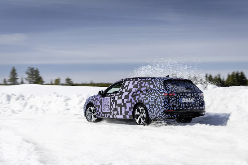 Nowy Volkswagen Passat Variant niemal gotowy - 49.