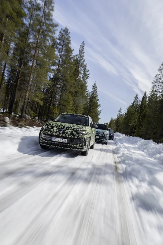 Nowy Volkswagen Passat Variant niemal gotowy - 44.
