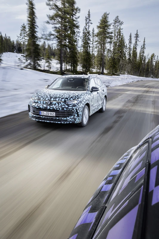 Nowy Volkswagen Passat Variant niemal gotowy - 33.
