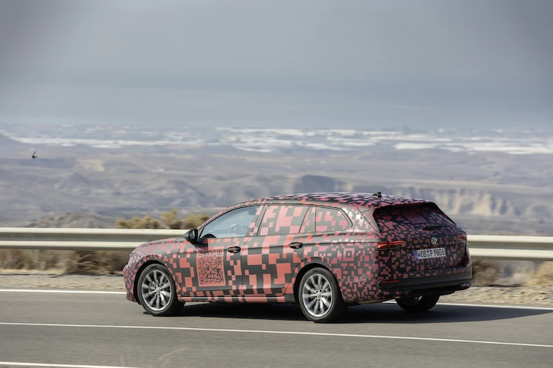 Nowy Volkswagen Passat Variant niemal gotowy - 6.