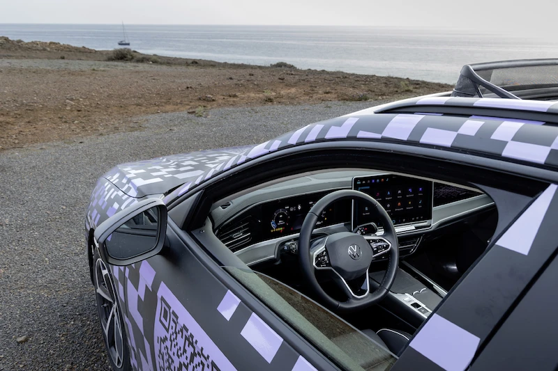 Nowy Volkswagen Passat Variant niemal gotowy - 35.