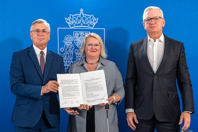Linia tramwajowa do Swarzędza – list intencyjny - galeria