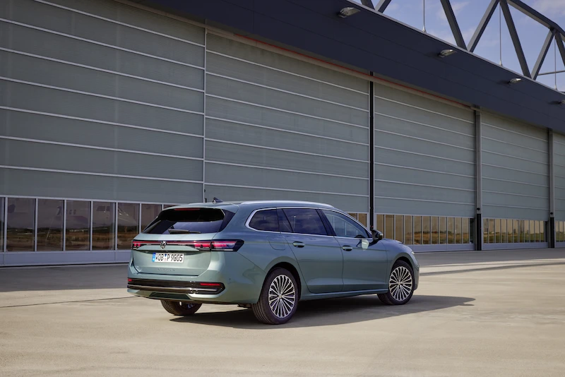 Volkswagen klasy biznes: światowa premiera nowego Passata Varianta - 14.